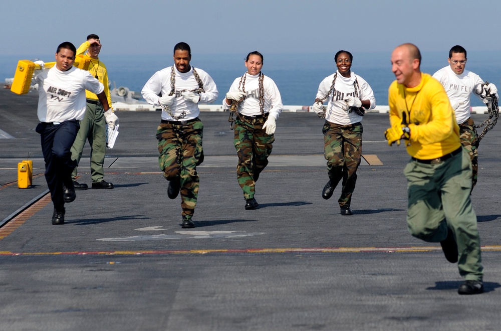 DVIDS - Images - Flight Deck Olympics aboard USS Theodore Roosevelt ...