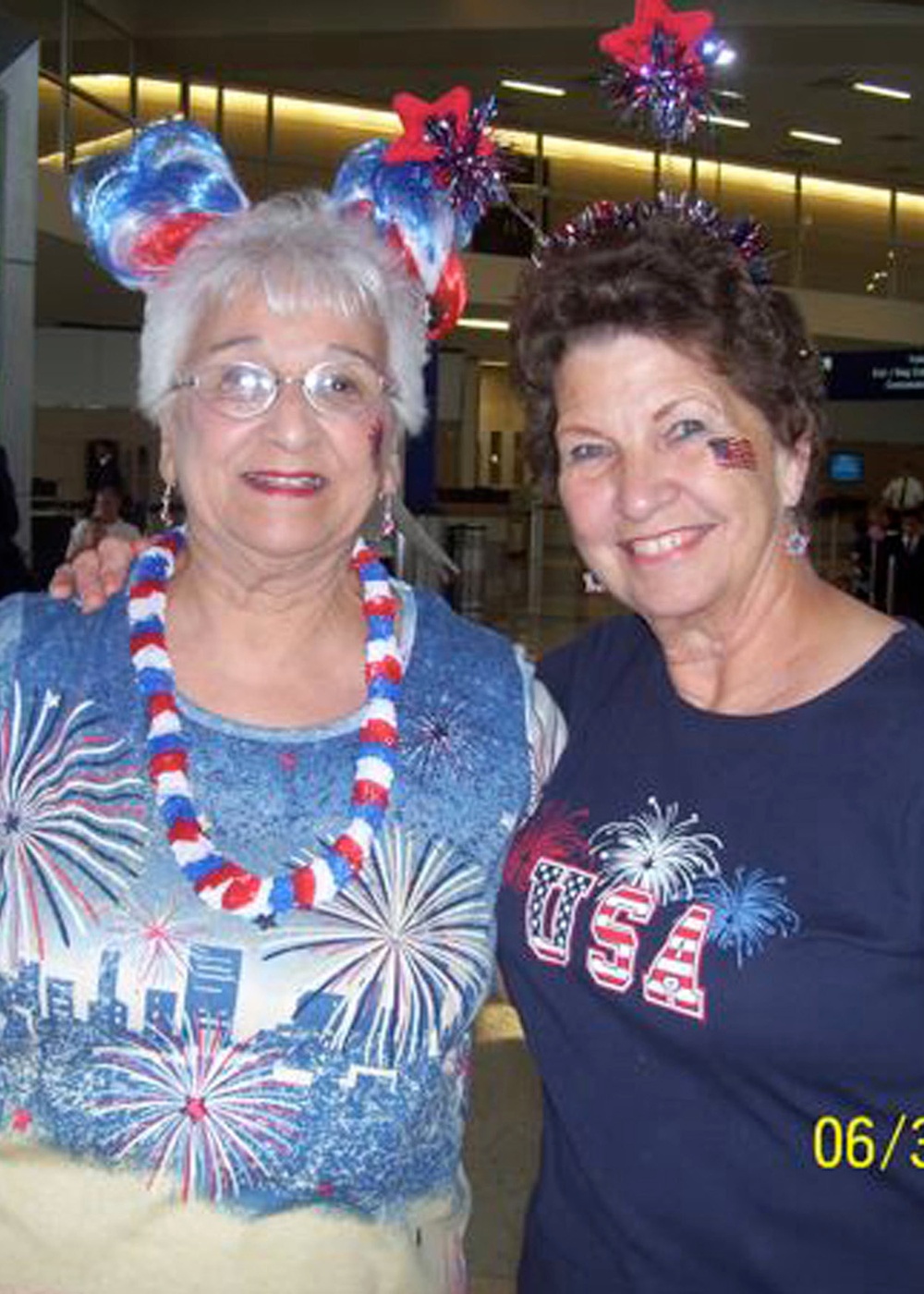 DVIDS - Images - Airport 'grandmas' Help MND-B Soldiers 'kiss' Their ...