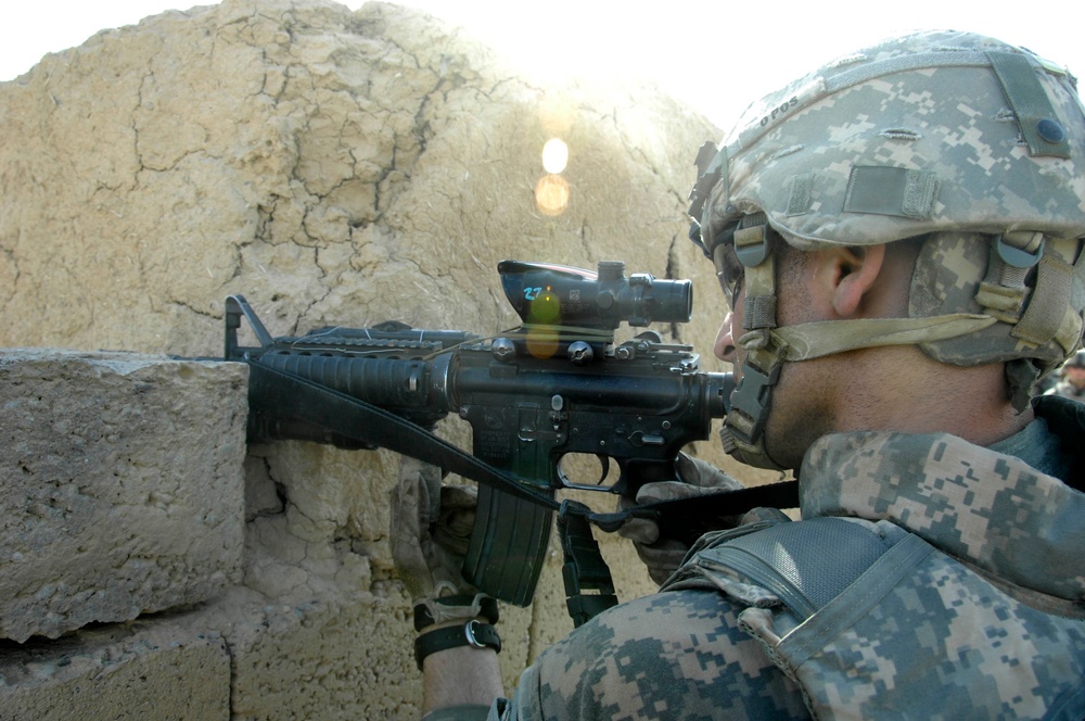 1st Armored Soldiers conduct Operation Iron Pursuit