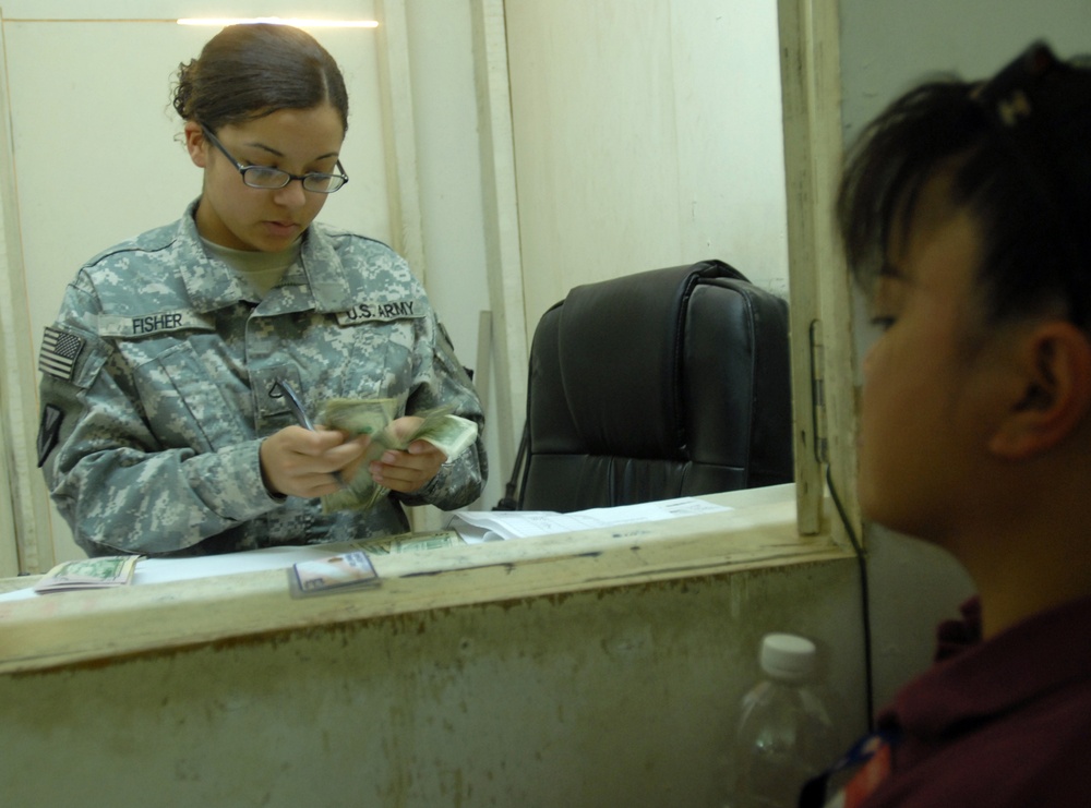 Eagle Cash Card, Savings Deposit Program equals smart choices for deployed Soldiers