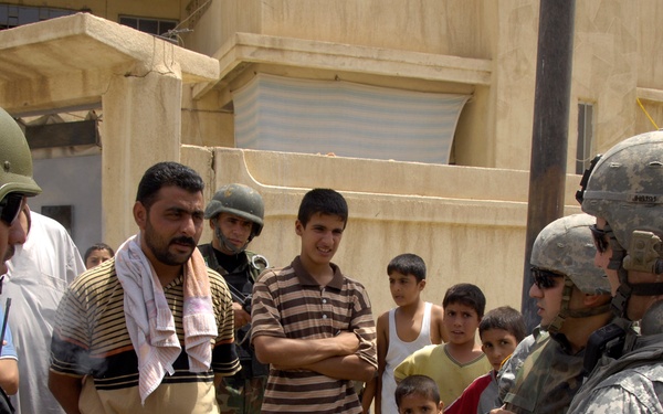 U.S. Soldiers Conduct Battlefield Circulation in Mosul