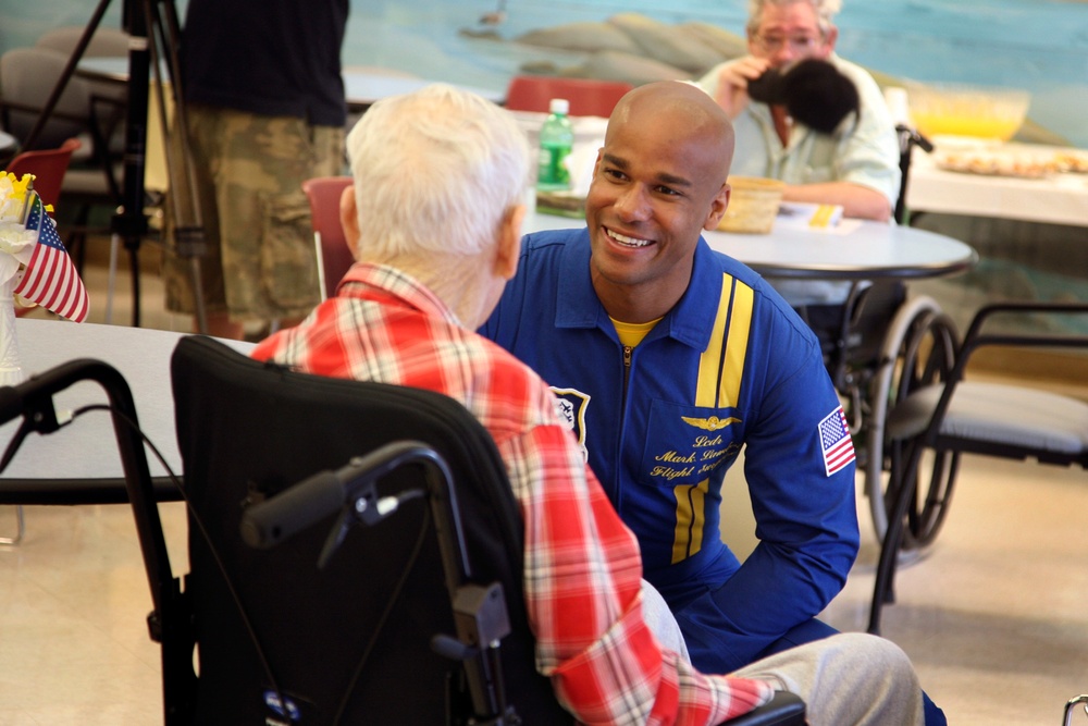 Blue Angels Visit Residents of Spokane Veterans Administration Hospital