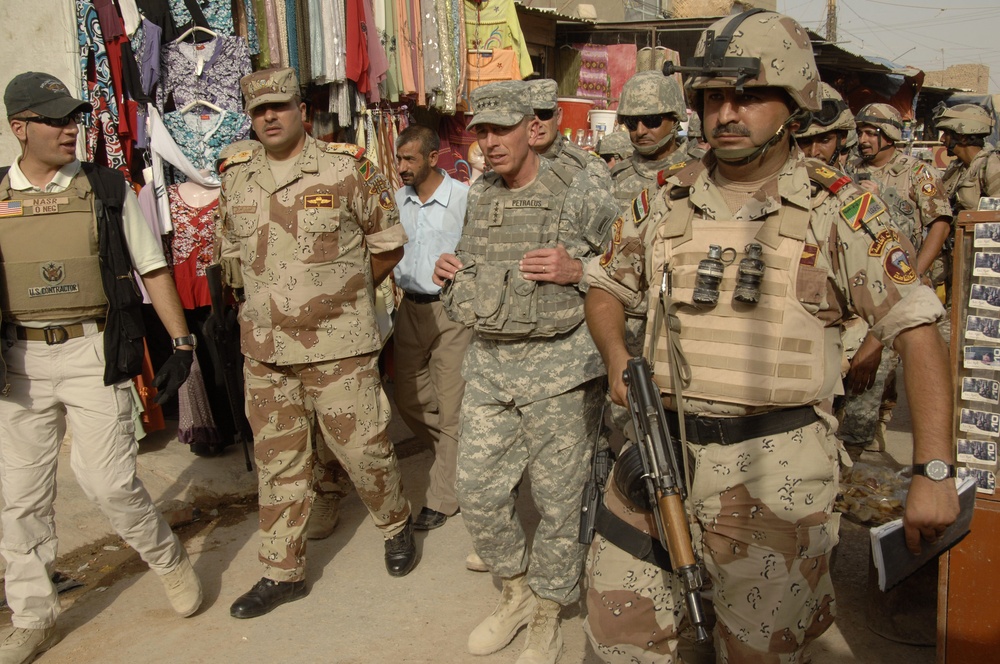 U.S. Army Gen. David Petraeus Tours Market in Abu Ghraib