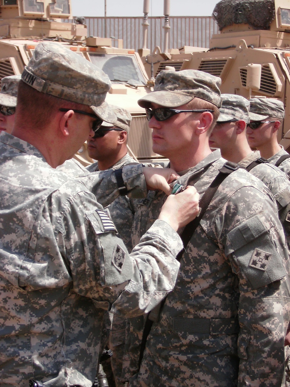 Raider Brigade Combat Team commander awards Combat Infantryman Badges, Army Commendation Medals to "Regulars Battalion" Soldiers