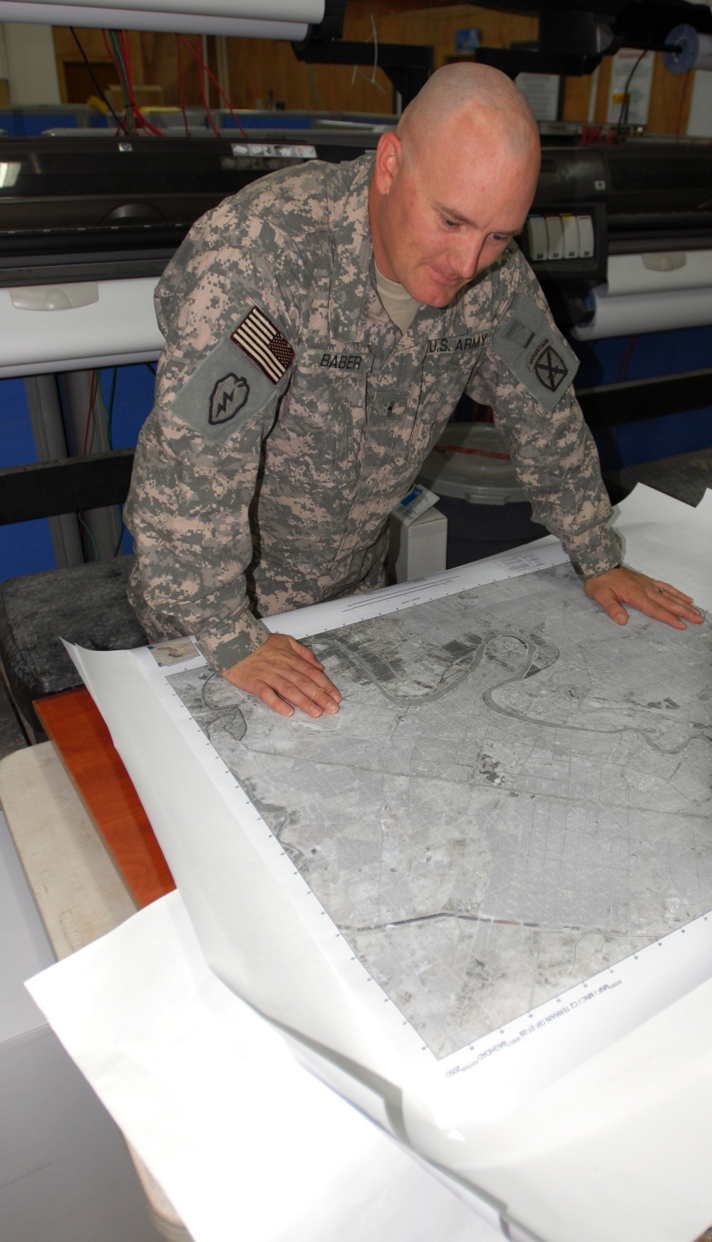 Mapping out Multi-National Division-Center success
