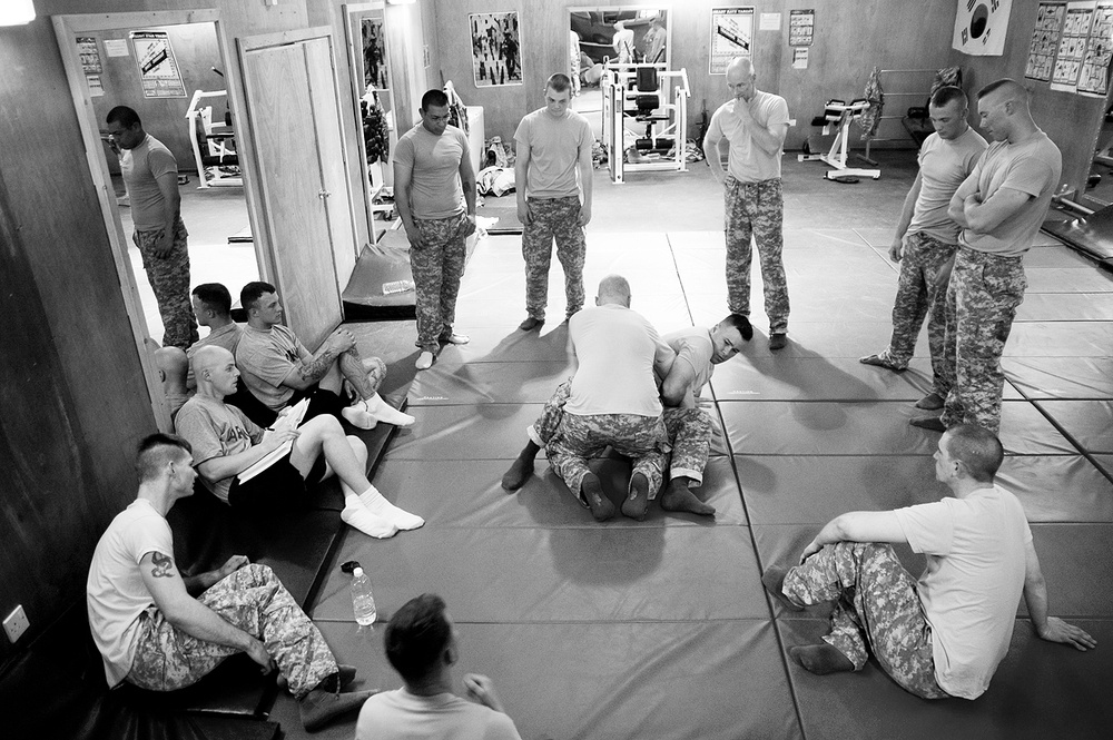 Soldiers grapple for success in Combative Class