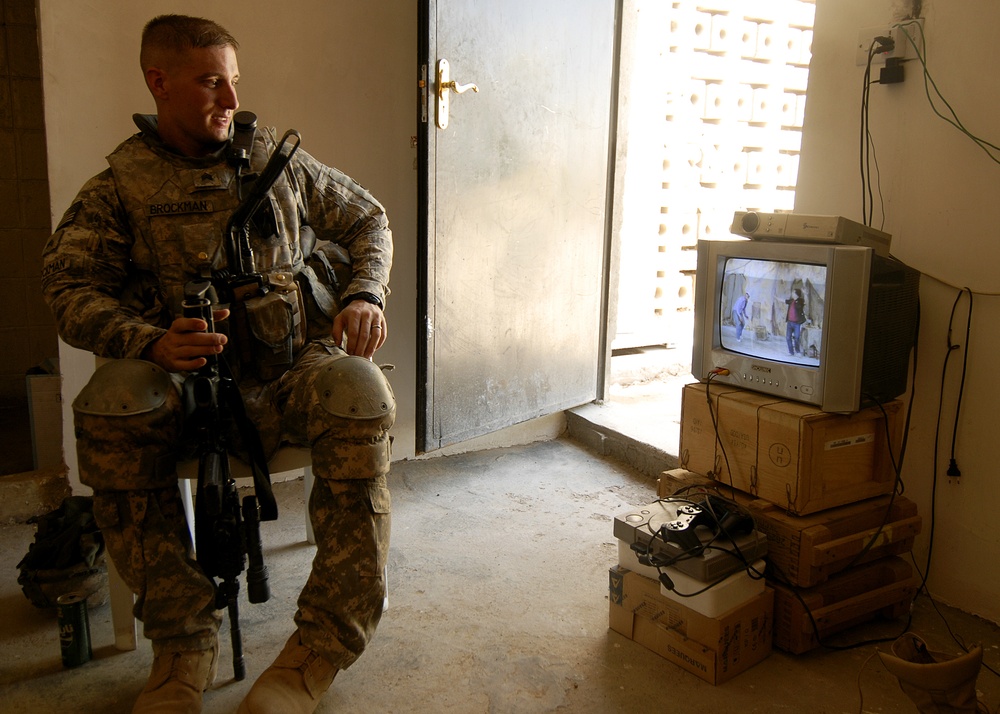 10th Mountain attends Sunni meeting