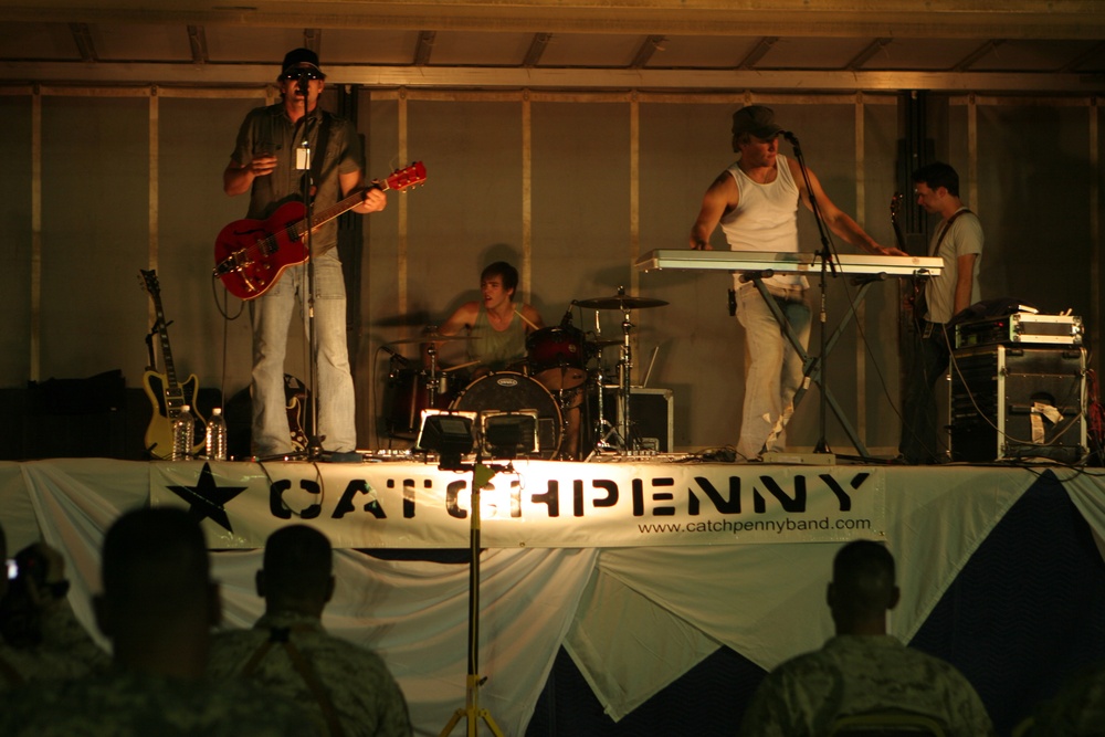 Band entertains troops