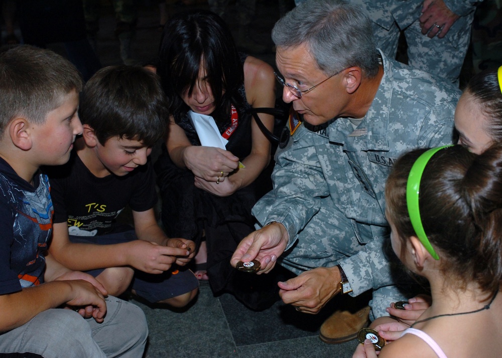 U.S. officials visit Georgia citizens, examine humanitarian efforts