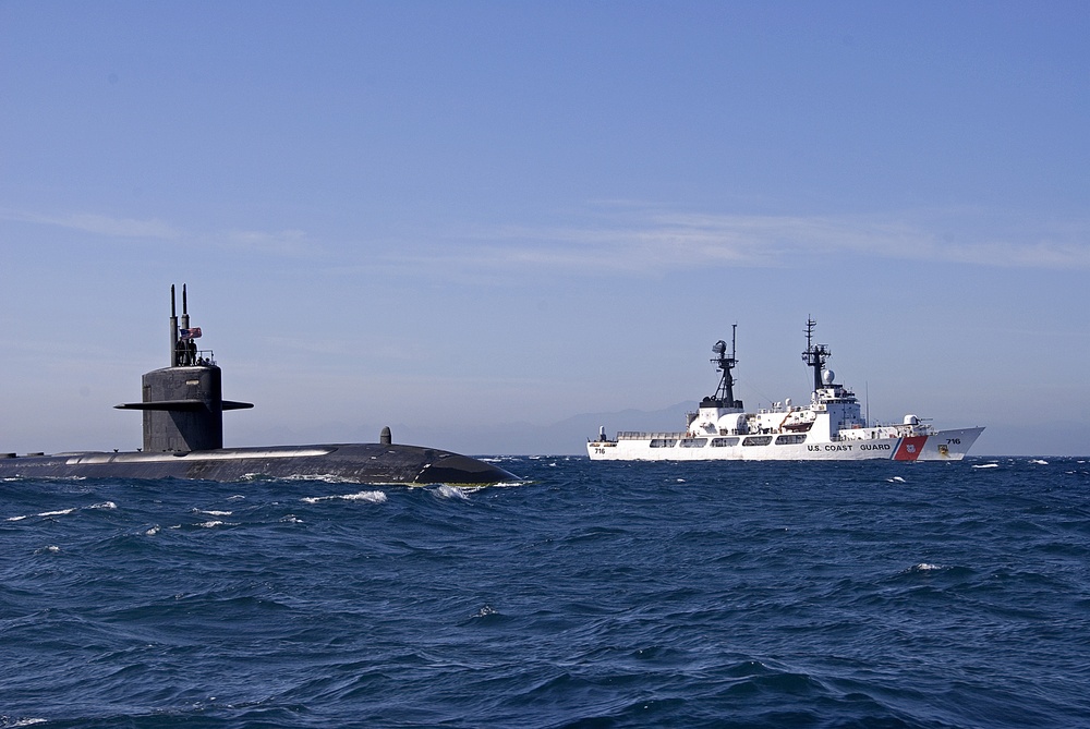 Leaving Gibraltar, side by side