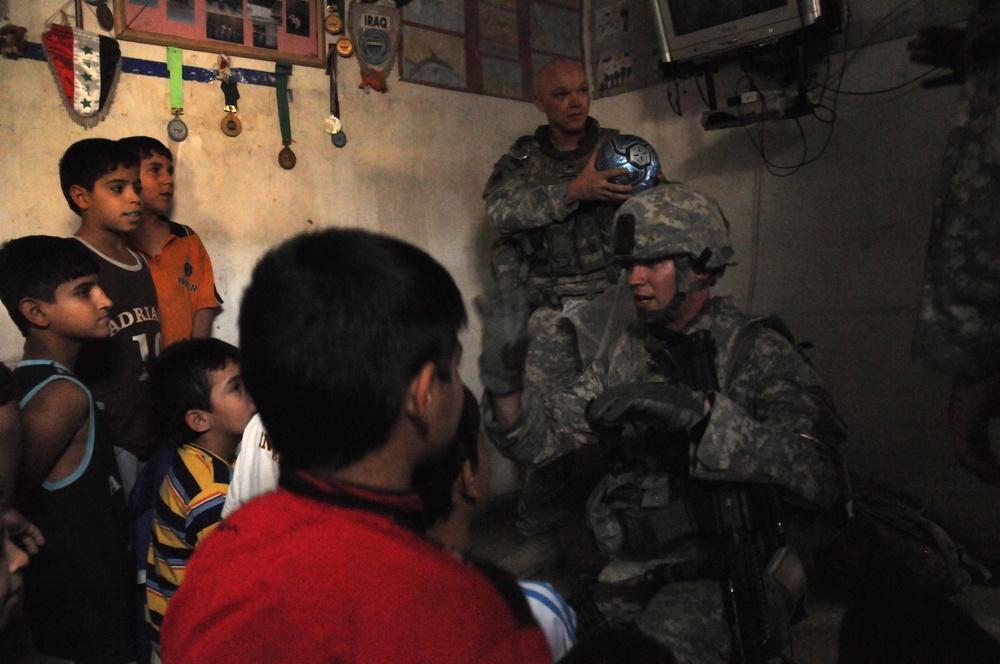 U.S. Soldiers Deliver Toys to Orphanage