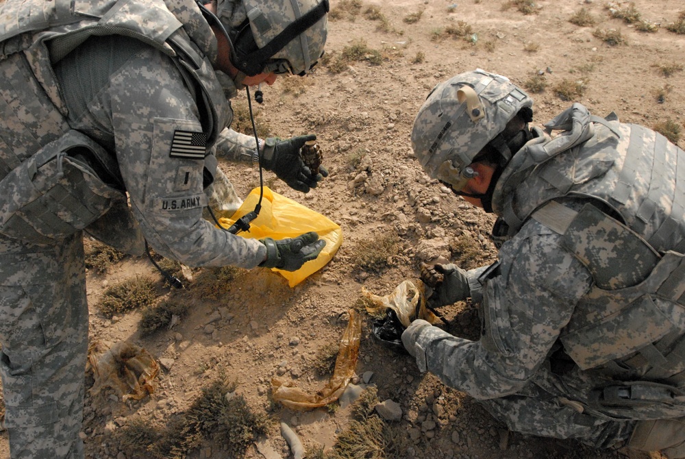 MND-B EOD Company defeats IED, EFPs in Baghdad's Rashid District