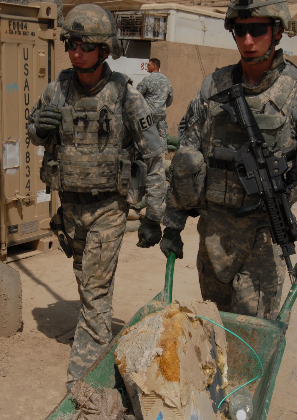 MND-B EOD Company defeats IED, EFPs in Baghdad's Rashid District