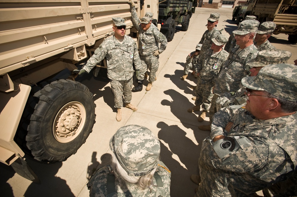 Diverse Soldiers Train for New Mission