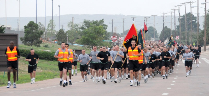 Warhorse Brigade cases colors for Iraq deployment