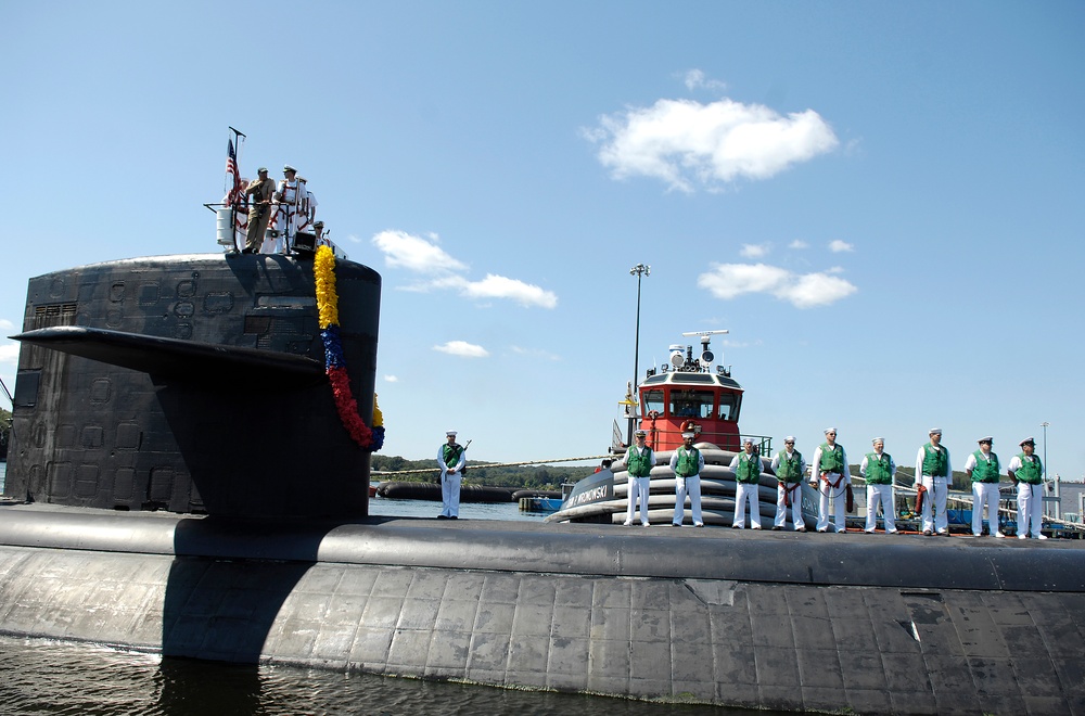 USS Dallas Returns Home