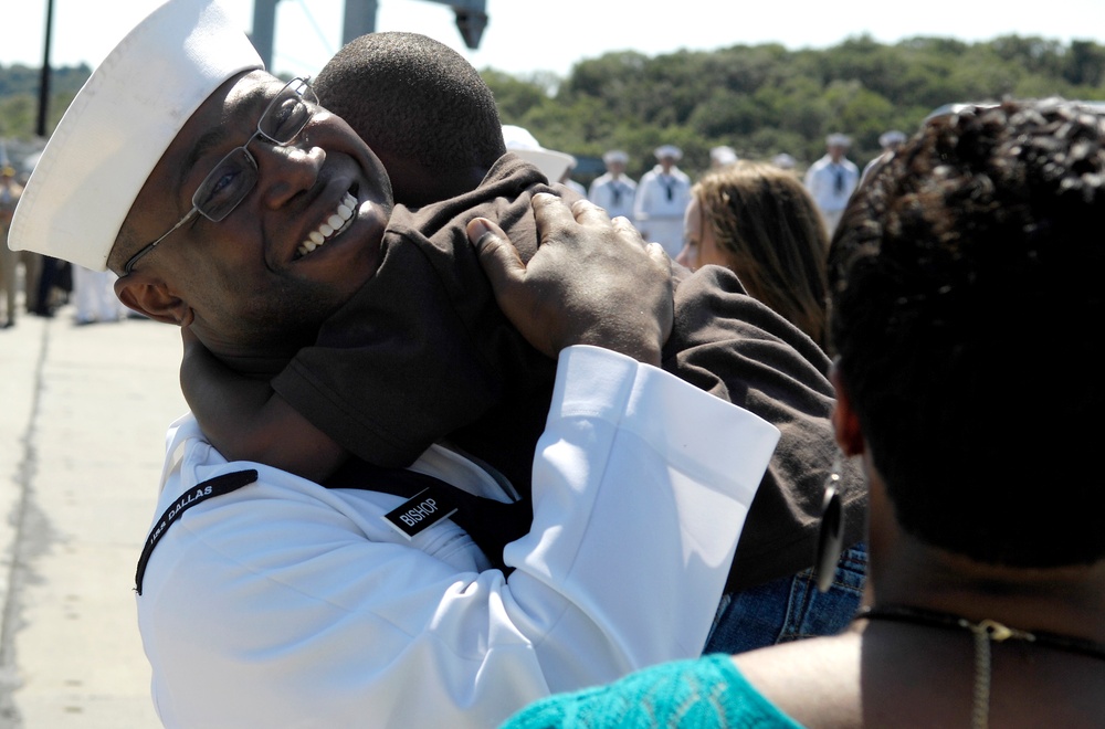 USS Dallas Returns Home