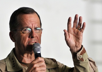 Abraham Lincoln Hosts Chairman, CENTCOM