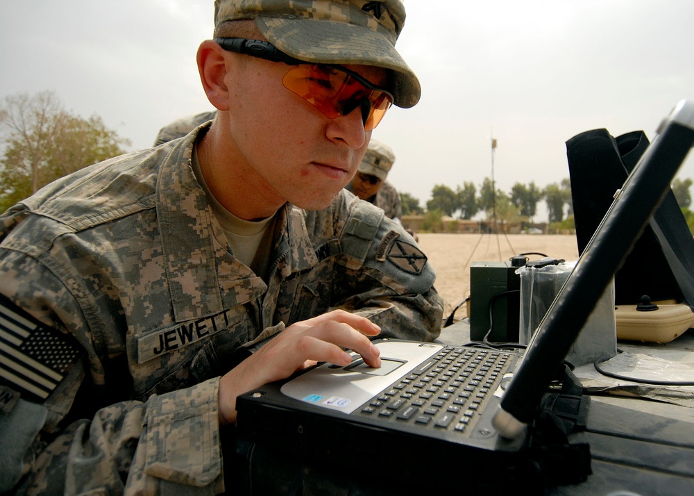 Warrior Soldiers conduct Raven training