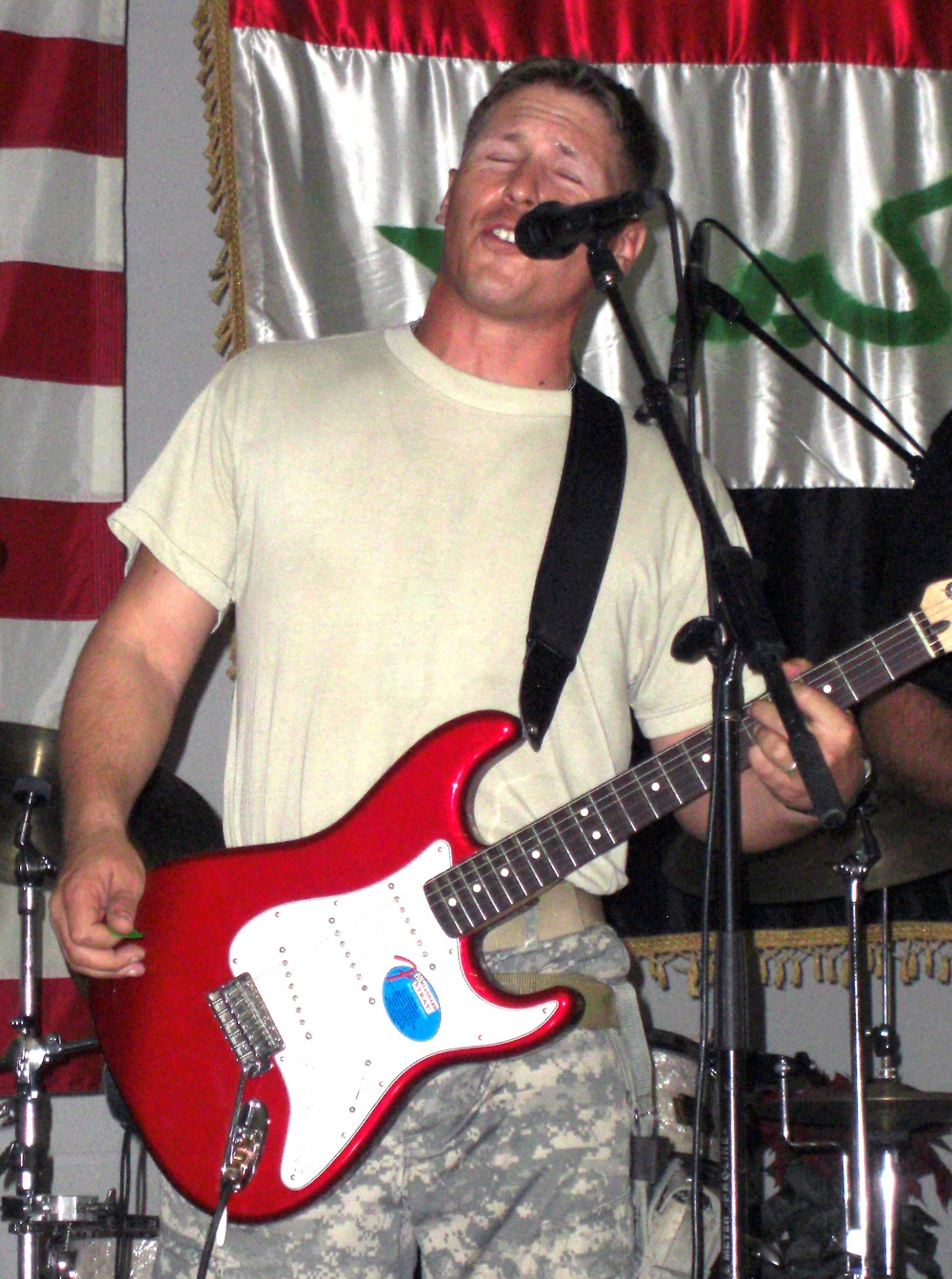 Mirage Fulfills Soldiers Rock and Roll Dreams in Iraq