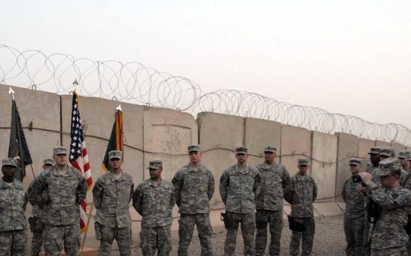 MNF-I commander visits MPs