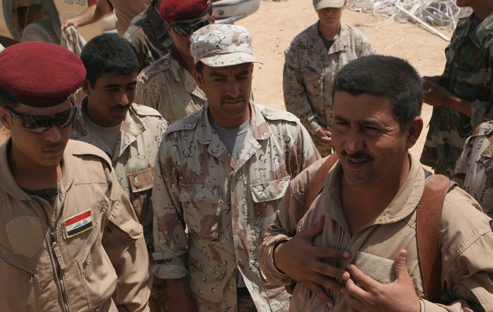 Laying the 'ground' work at Camp Mejid: 3rd MAW (Fwd.) Marines lead basic electrical skills course for Iraqi Army