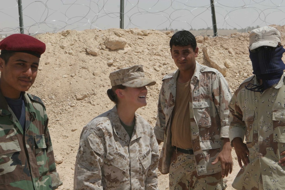 Laying the 'ground' work at Camp Mejid: 3rd MAW (Fwd.) Marines lead basic electrical skills course for Iraqi Army
