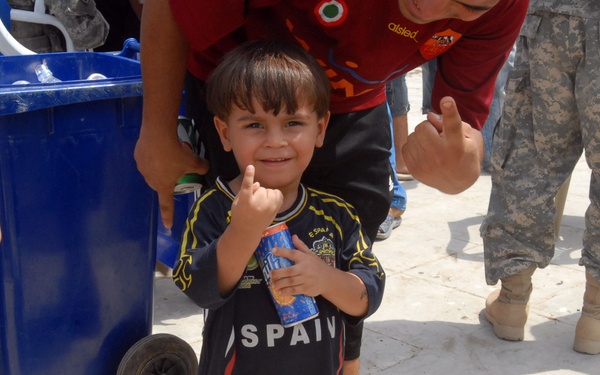 Iraqis take lead in Mithaq Pool opening