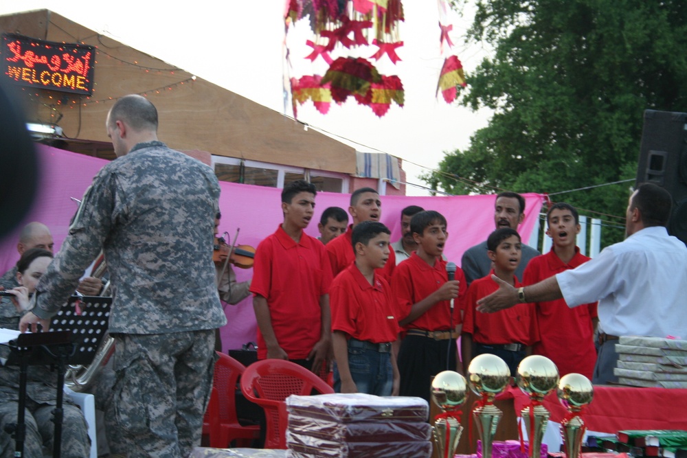 Music unites, entertains audience in Seddah