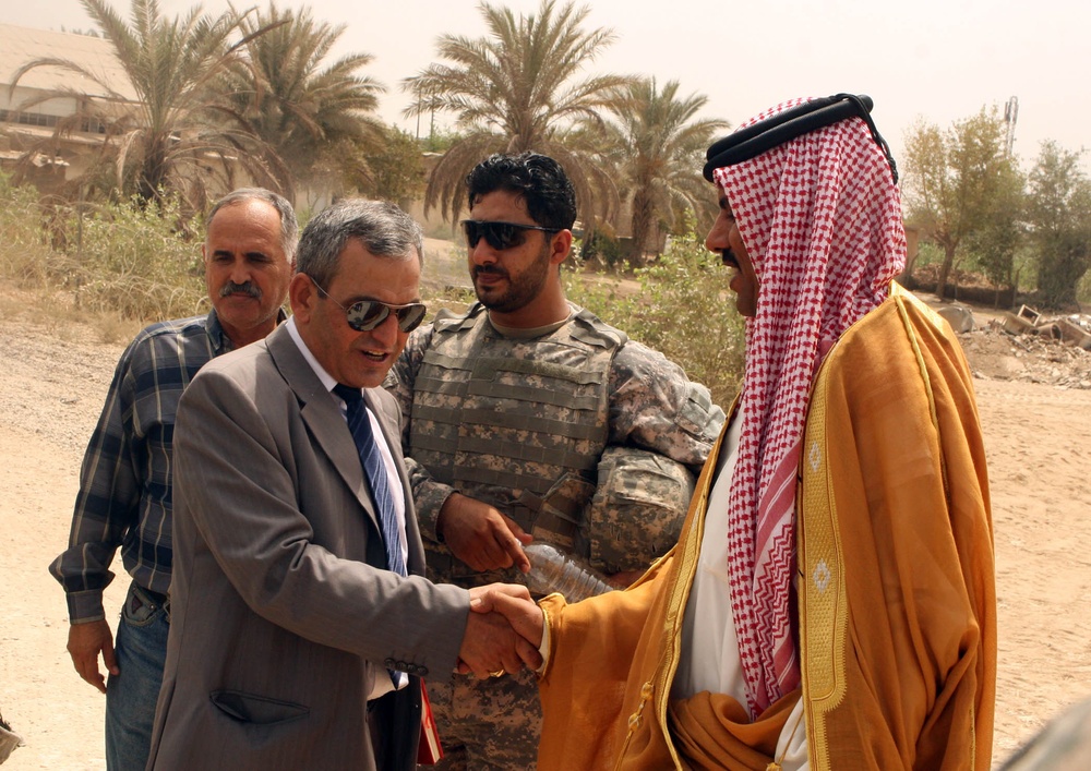 Government of Iraq officials tour Village of Hope in Hawr Rajab