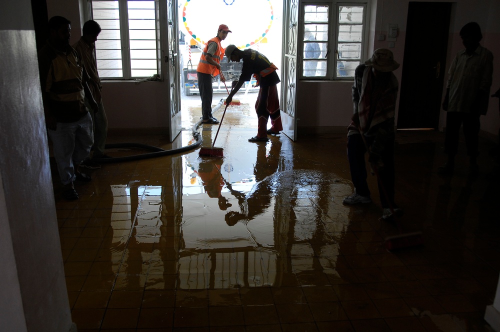 Iraqi Girls School in Umm Qasr Reopens