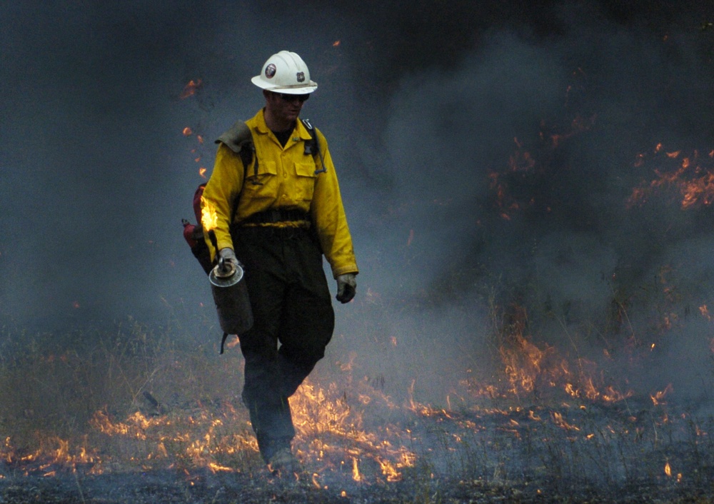 Army Firefighters Help Contain Flames