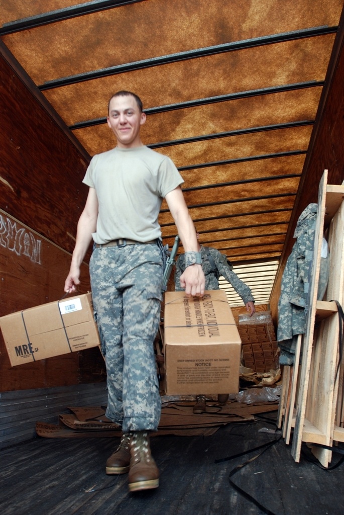 Louisiana National Guardsmen Distribute Food and Water to Residents in New Iberia, La.