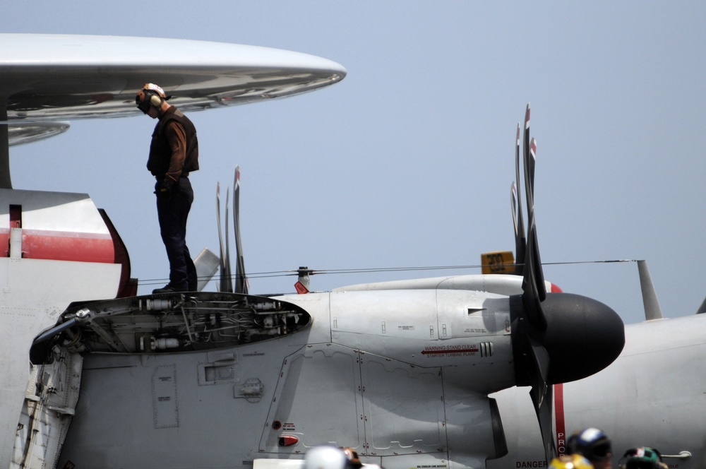 Flight operations aboard USS Ronald Reagan flight deck