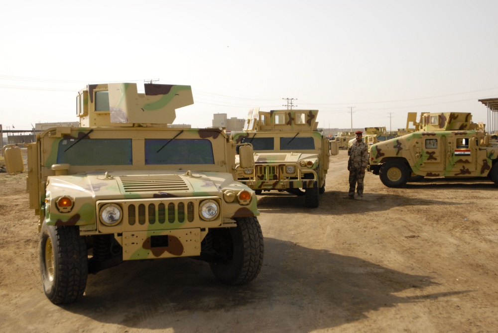 Iraqi forces gain humvee protection