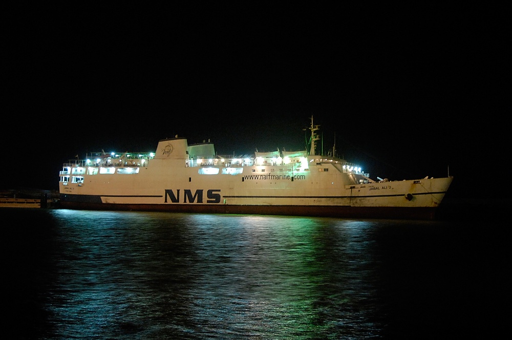 Iraqi Marines and British Soldiers Patrol Port