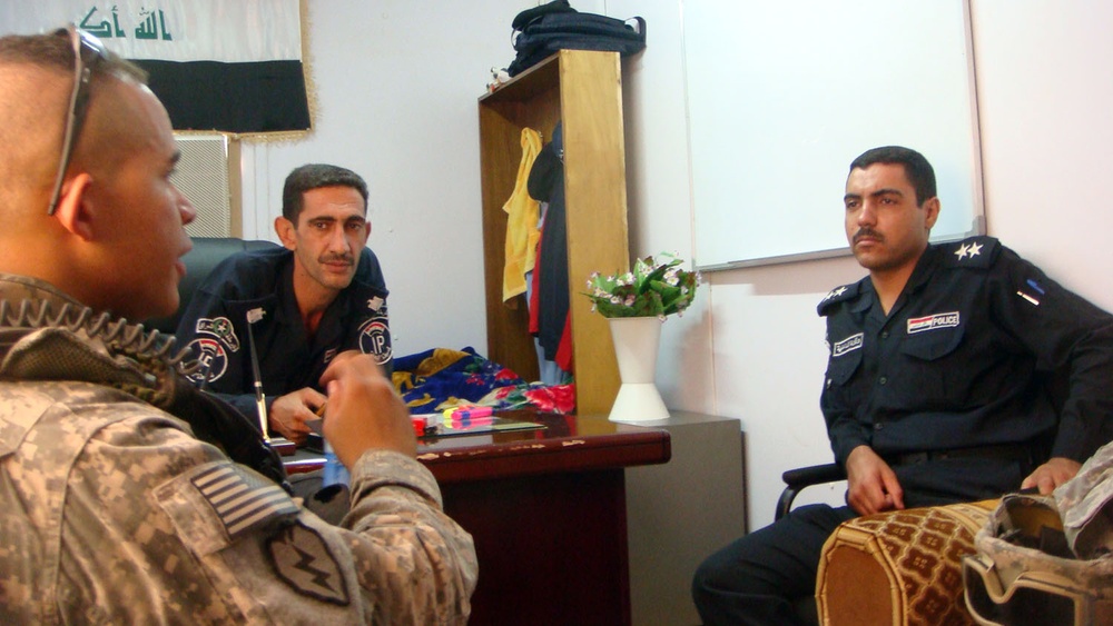 Commander discuss security force integration