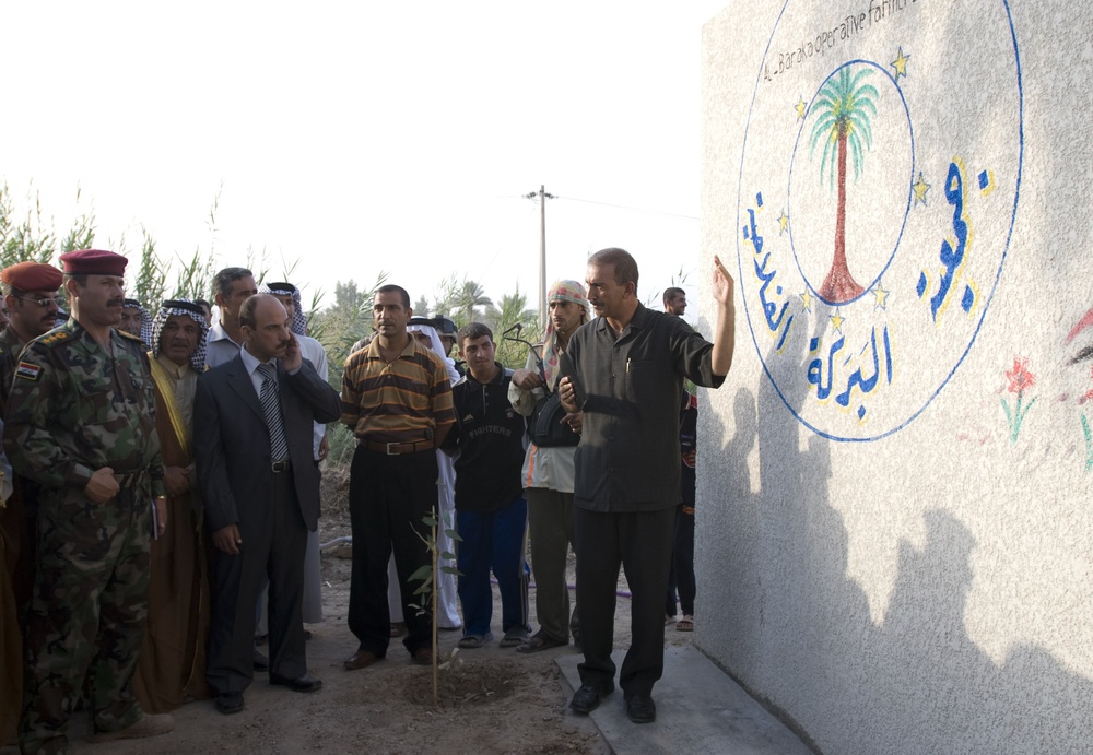 Al Baraka Operative Farmers Association opens its doors
