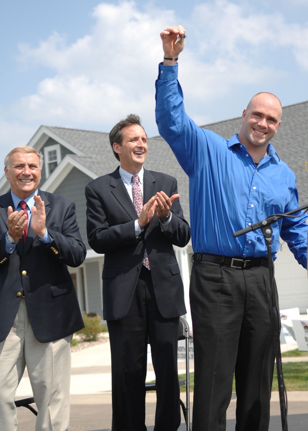 RNC Marks Housewarming for Wounded Warrior