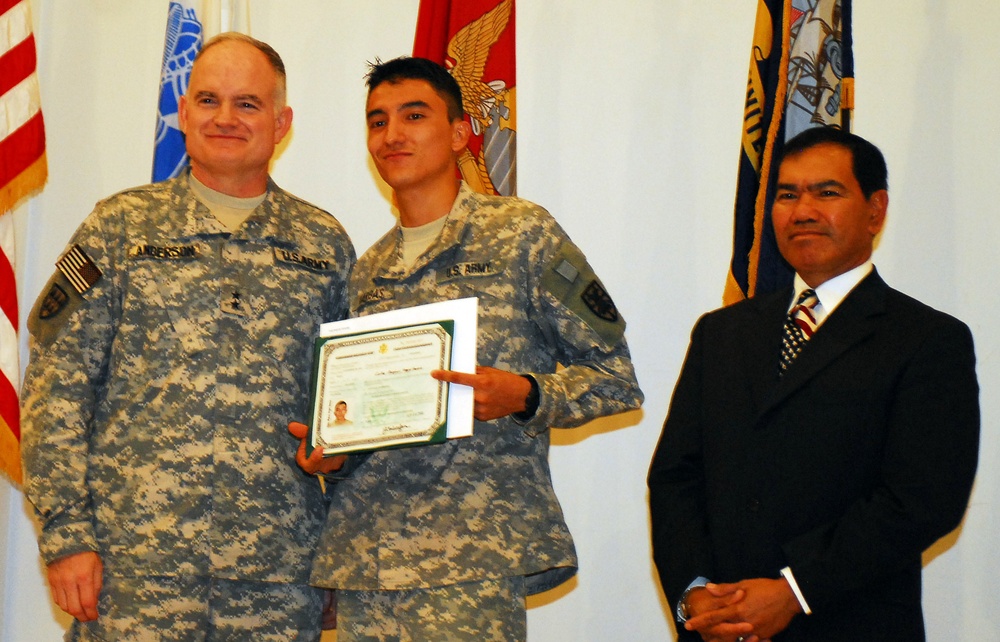 LOCAL RESIDENT BECOMES U.S. CITIZEN WHILE DEPLOYED