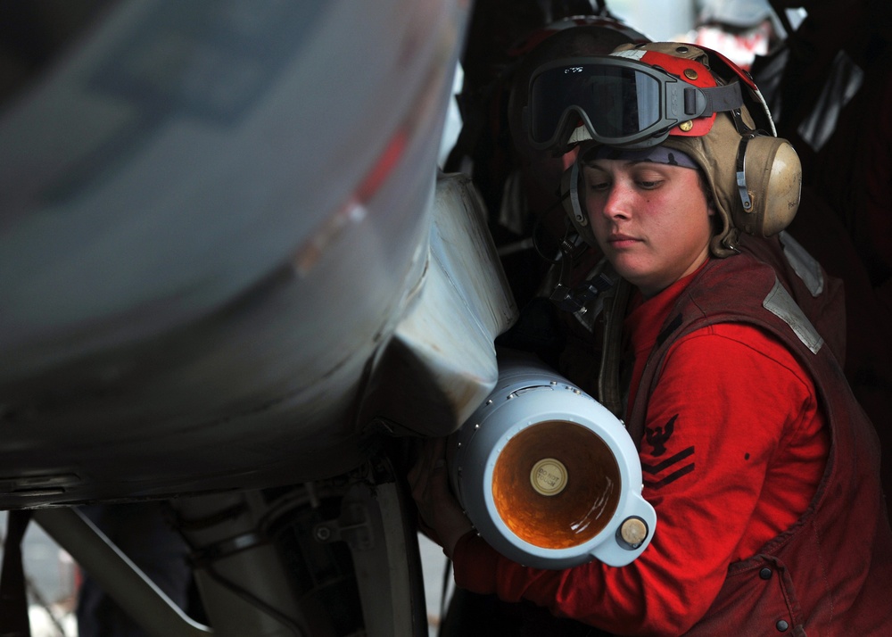 Operations aboard USS Abraham Lincoln