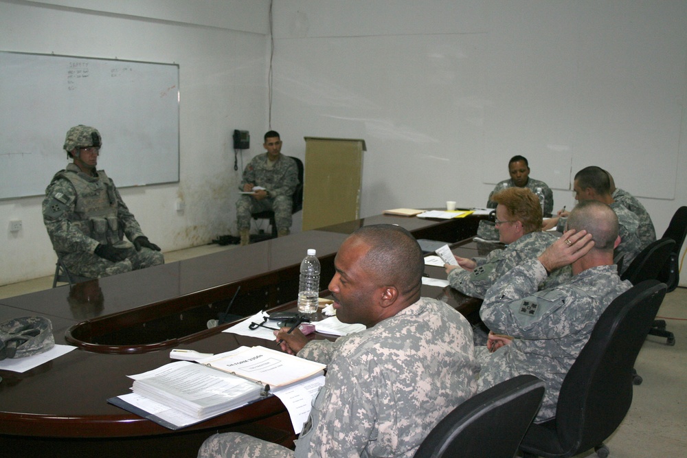 Mountaineers Soldiers compare deployed versus Garrison Boards