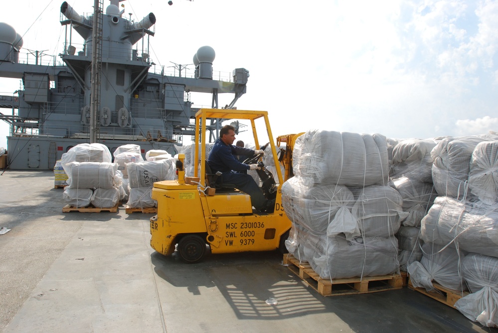 USS Mount Whitney Brings aid to Port of Poti