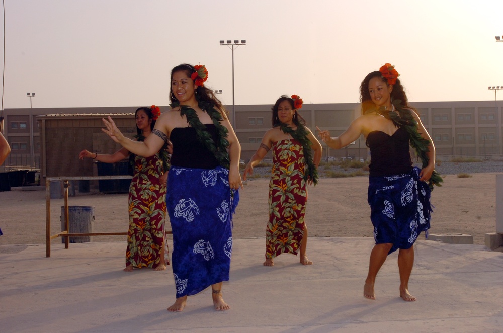 Officer's crushed in cloud of dust Officer's crushed in cloud of dust