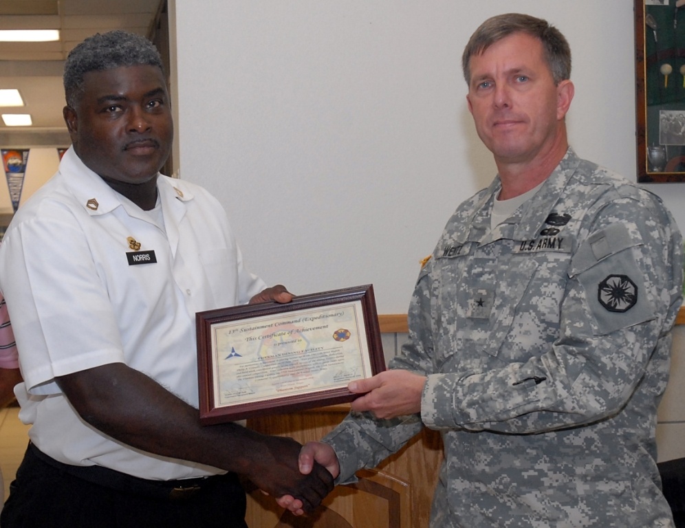 Freeman DFAC recognized for service, food