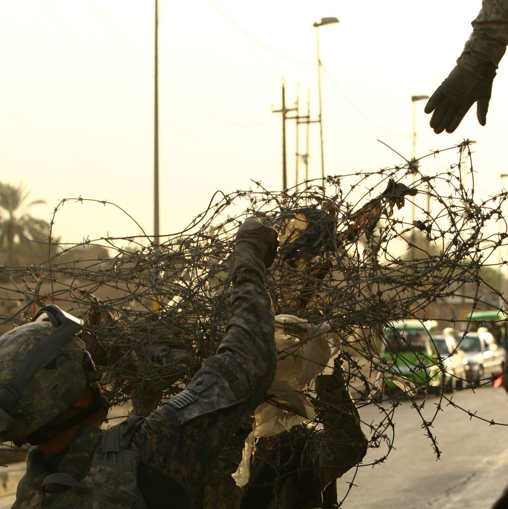 Hard Rock Soldiers wrangle up concertina wire