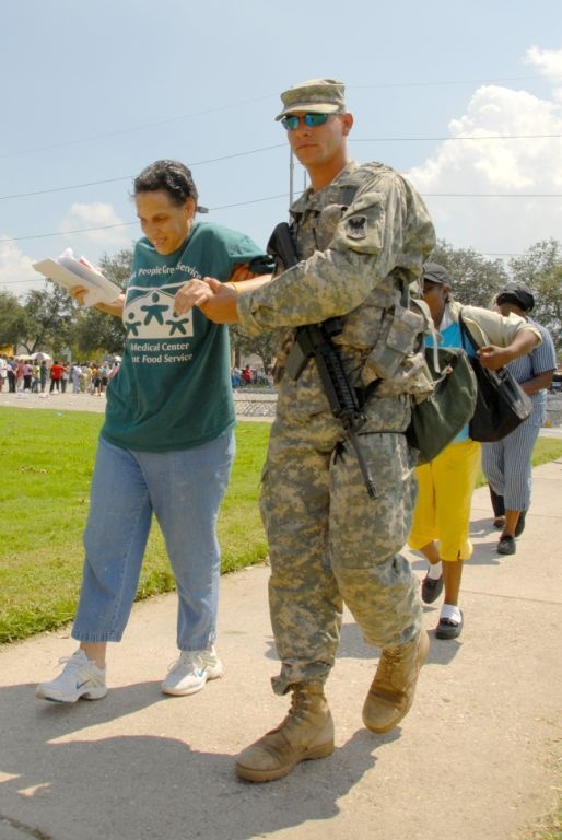 Louisiana Guardsmen support food stamp distribution site