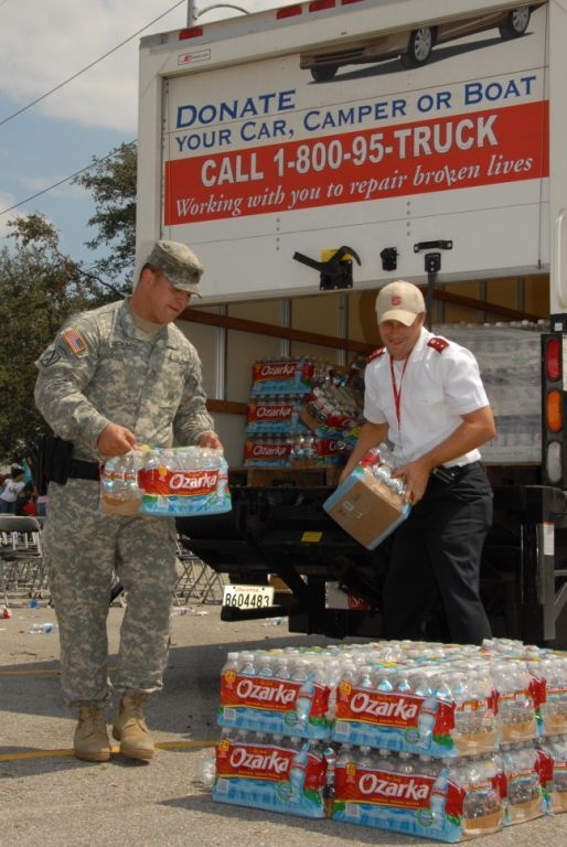 Louisiana Guardsmen support food stamp distribution site