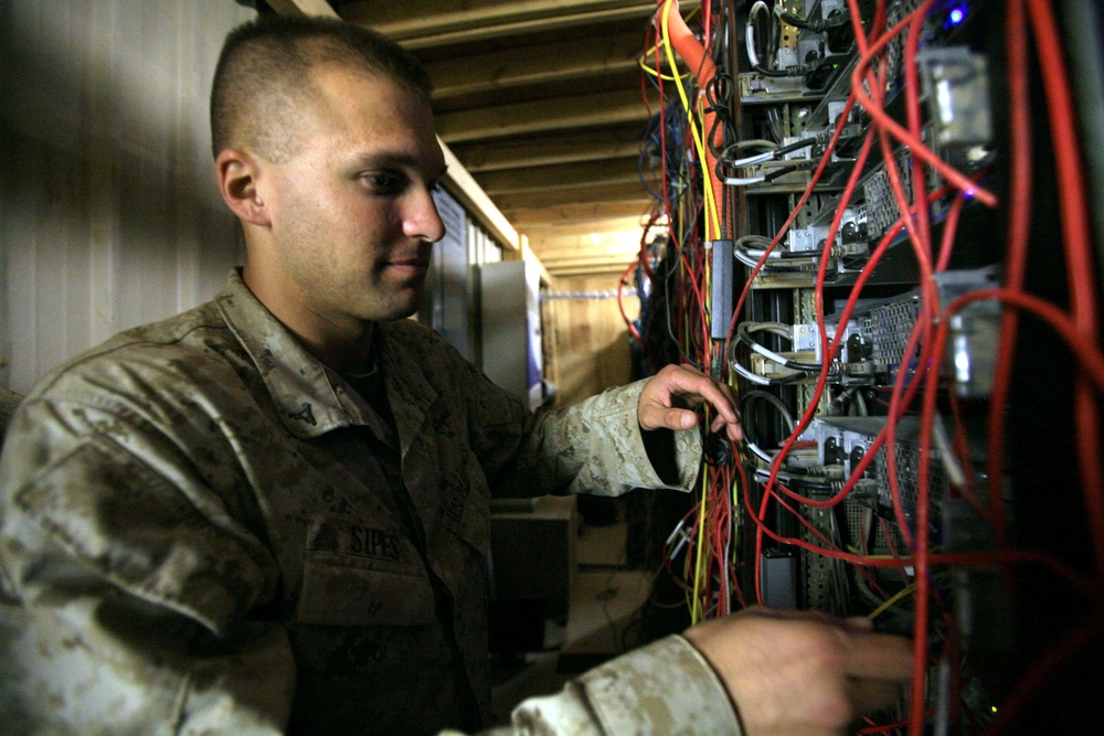 Technical Control Facility keeps it cool in Iraq