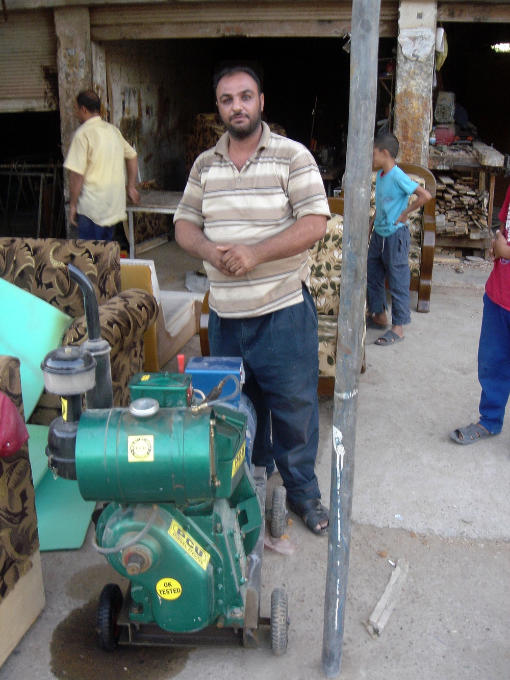 Microgrants revitalize downtown furniture market in northern Baghdad